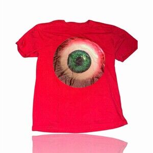 Red Green Eyeball Graphic Print T-Shirt: Horror Nights: Watching You